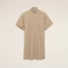 Abito beige in cotone con colletto alla coreana e abbottonatura Abito beige in cotone con colletto alla coreana e abbottonatura