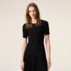 Abito mini a godet in maglia nera