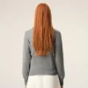 Ami de Coeur Cardigan in lana grigia con collo rotondo