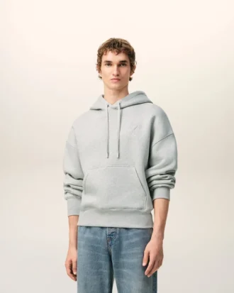 ami de coeur hoodie in cotone grigio goffrato 2 330x413 - Ami de Coeur Hoodie in cotone grigio goffrato