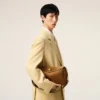 Borsa media Carrousel in pelle scamosciata marrone
