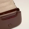 Borsa Paris Paris con manici in pelle lucida bordeaux Borsa Paris Paris con manici in pelle lucida bordeaux