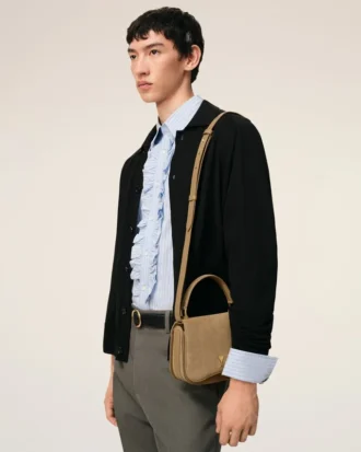 Borsa Paris Paris con manico superiore in pelle di vacchetta gialla Borsa Paris Paris con manico superiore in pelle di vacchetta gialla