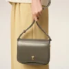 Borsa Paris Paris in pelle lucida grigia