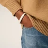 Bracciale in ottone bianco martellato laccato Bracciale in ottone bianco martellato laccato