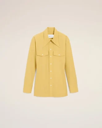 Camicia aderente in cotone giallo con colletto a punta