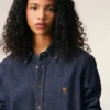 Camicia Ami de Coeur in cotone denim blu Camicia Ami de Coeur in cotone denim blu