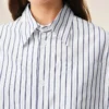 Camicia ampia Ami de Coeur a maniche corte in cotone a righe bianche Camicia ampia Ami de Coeur a maniche corte in cotone a righe bianche