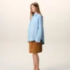 Camicia ampia Ami de Coeur in cotone blu con colletto a punta Camicia ampia Ami de Coeur in cotone blu con colletto a punta