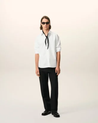 Camicia bianca in cotone su misura con ricamo Ami de Coeur