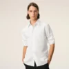 Camicia bianca in cotone su misura con ricamo Ami de Coeur Camicia bianca in cotone su misura con ricamo Ami de Coeur