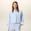 Camicia corta in cotone blu con motivo Ami de Coeur in rilievo Camicia corta in cotone blu con motivo Ami de Coeur in rilievo