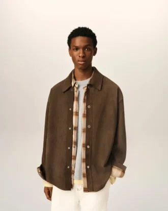 Camicia oversize in pelle di capra marrone con bottoni