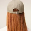 Cappellino Ami de Coeur in nylon beige con borchie Cappellino Ami de Coeur in nylon beige con borchie
