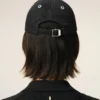 Cappellino Ami in cotone nero con toppa in feltro Cappellino Ami in cotone nero con toppa in feltro