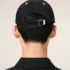 Cappellino Ami in cotone nero con toppa in feltro Cappellino Ami in cotone nero con toppa in feltro