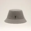 Cappello a secchiello Ami de Coeur in cotone grigio Cappello a secchiello Ami de Coeur in cotone grigio