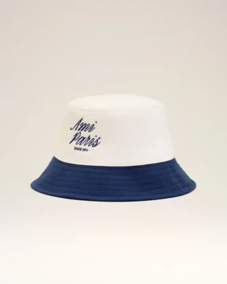 Cappello Ami Paris in cotone blu e bianco