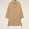 Cappotto beige in twill di cotone idrorepellente con cintura Cappotto beige in twill di cotone idrorepellente con cintura