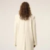 Cappotto bianco in lana vergine, dritto, a un rigo Cappotto bianco in lana vergine, dritto, a un rigo