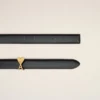 Cintura con fibbia Ami de Coeur in pelle di vacchetta nera