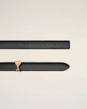 Cintura con fibbia Ami de Coeur in pelle di vacchetta nera