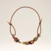 Collana Ami de Coeur con perle in pelle marrone Collana Ami de Coeur con perle in pelle marrone