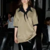 Maglia a maniche corte in lana beige con scollo a V Maglia a maniche corte in lana beige con scollo a V