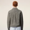 Giacca Ami de Coeur in pelle di capra grigia con bottoni Giacca Ami de Coeur in pelle di capra grigia con bottoni