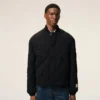 Giacca imbottita in nylon nero Giacca imbottita in nylon nero