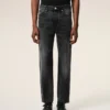 Jeans in cotone nero dal taglio affusolato Jeans in cotone nero dal taglio affusolato