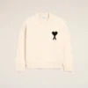 Maglia Ami de Coeur a girocollo in lana bianca Maglia Ami de Coeur a girocollo in lana bianca