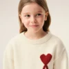 Maglia Ami de Coeur a girocollo in lana bianca Maglia Ami de Coeur a girocollo in lana bianca