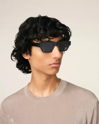 Occhiali da sole neri 75009