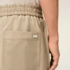 Pantaloni in cotone beige con elastico in vita Pantaloni in cotone beige con elastico in vita