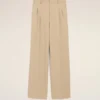 Pantaloni larghi a vita bassa in lana vergine beige