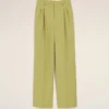 Pantaloni larghi a vita bassa in lana vergine verde