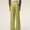 Pantaloni larghi a vita bassa in lana vergine verde
