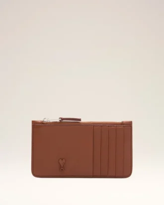 Portacarte con cerniera Ami de Coeur in pelle di vacchetta marrone