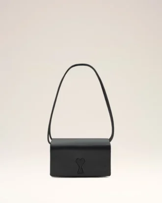 Portafoglio Voulez-Vous in pelle di vacchetta nera con cinturino Portafoglio Voulez-Vous in pelle di vacchetta nera con cinturino