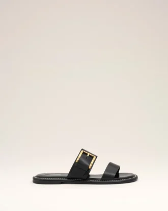 Sandali con fibbia in pelle di vacchetta nera