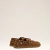Scarpe da barca in pelle di vacchetta marrone Scarpe da barca in pelle di vacchetta marrone