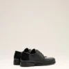 Scarpe derby in pelle di vacchetta nera Scarpe derby in pelle di vacchetta nera