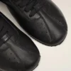 Sneakers morbide in pelle di vacchetta nera Sneakers morbide in pelle di vacchetta nera
