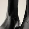 Stivaletti Chelsea con punta anatomica in pelle nera
