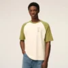 T-shirt in cotone bianco e verde con toppa Ami de Coeur lavorata a maglia