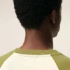 T-shirt in cotone bianco e verde con toppa Ami de Coeur lavorata a maglia