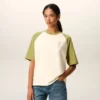 T-shirt in cotone bianco e verde con toppa Ami de Coeur lavorata a maglia