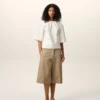 Top aderente a maniche corte in cotone bianco Top aderente a maniche corte in cotone bianco